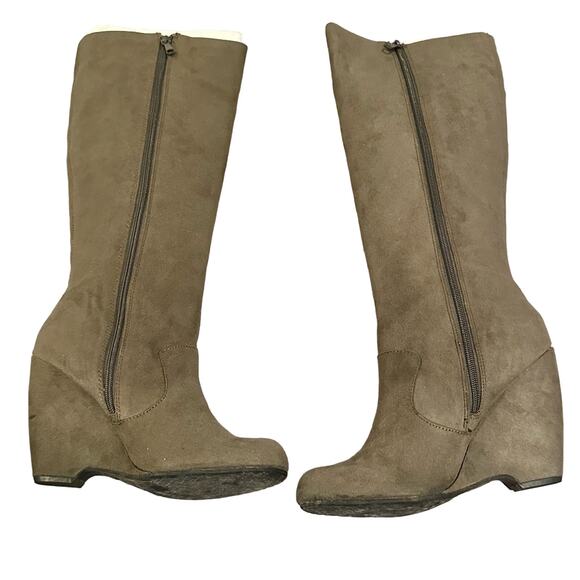 Elle Knee High Gray Faux Leather Boots Size 10 - Picture 2 of 13